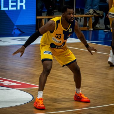 Naz Bohannon
