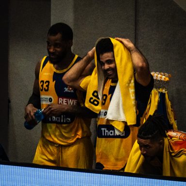 Naz Bohannon, Sincere Carry
