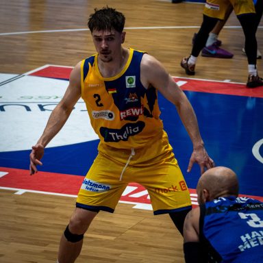 Dennis Nawrocki